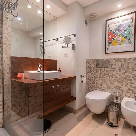 Parque Nacoes 1br With Pool By Lovelystay