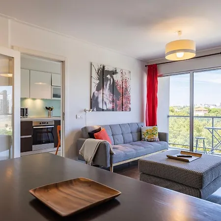 Apartamento Lovely 1 Bdr With Pool By Lovelystay