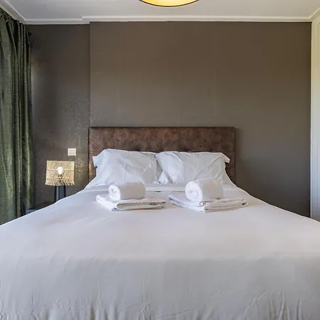 Parque Nacoes 1br With Pool By Lovelystay 리스본